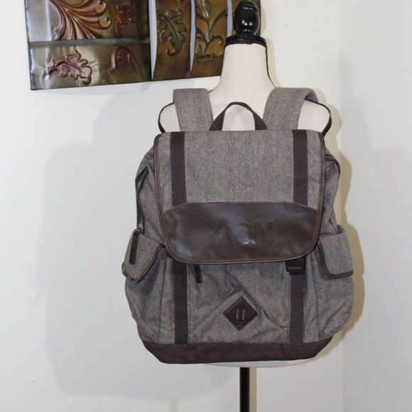 Cutter & Buck Pacific Backpack - Picture 3 of 13